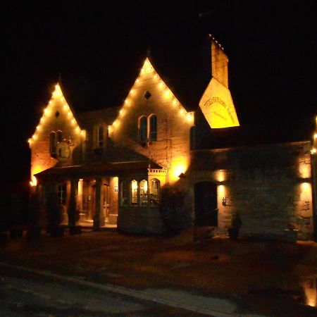 Hôtel Willoughby Arms à Little Bytham Extérieur photo