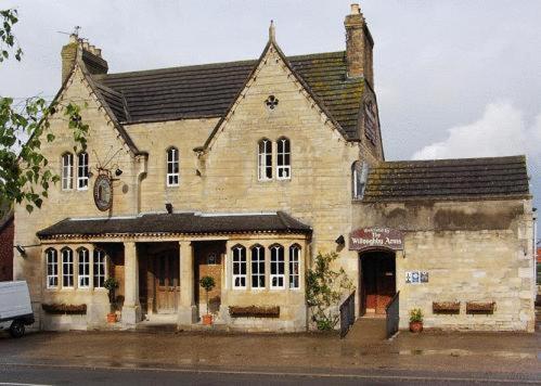Hôtel Willoughby Arms à Little Bytham Extérieur photo