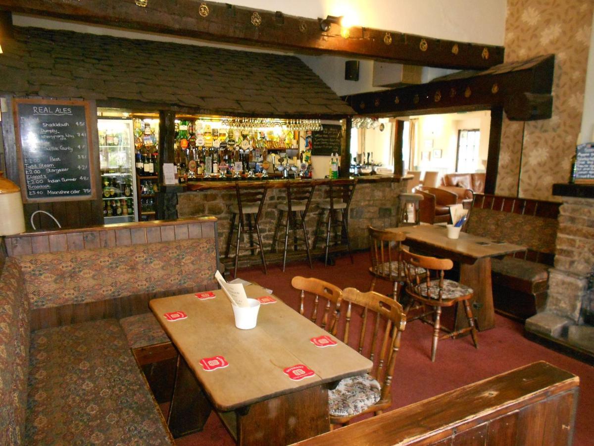 Hôtel Willoughby Arms à Little Bytham Extérieur photo